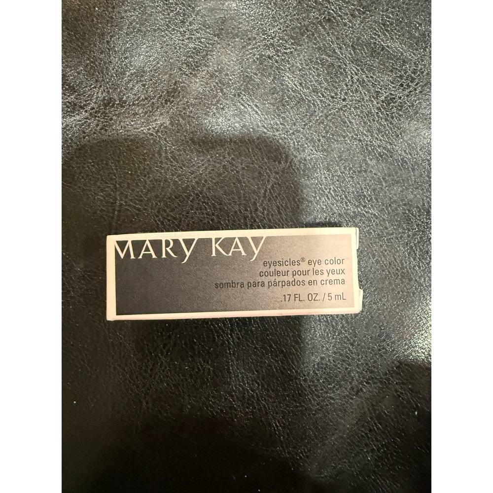 Mary Kay Eyesicles Eye Color Vanilla Cream Eyeshadow .17 oz 5 ml NEW